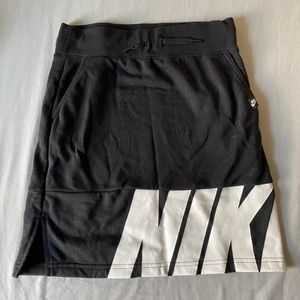 Nike Air Skirt
